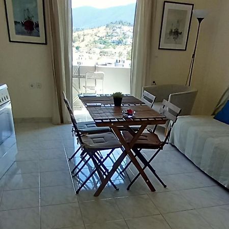 Forest & Sea Apartment Poros Town ภายนอก รูปภาพ