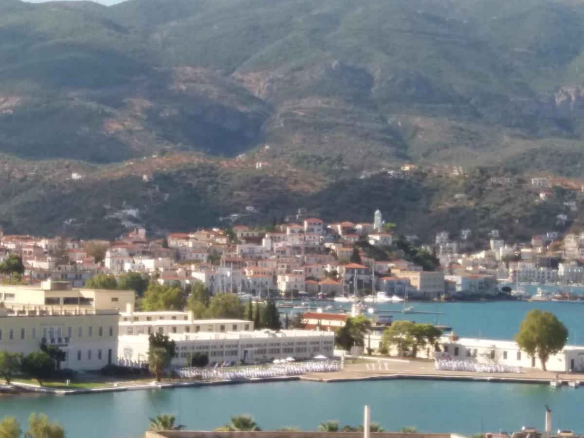 Forest & Sea Apartment Poros Town ภายนอก รูปภาพ